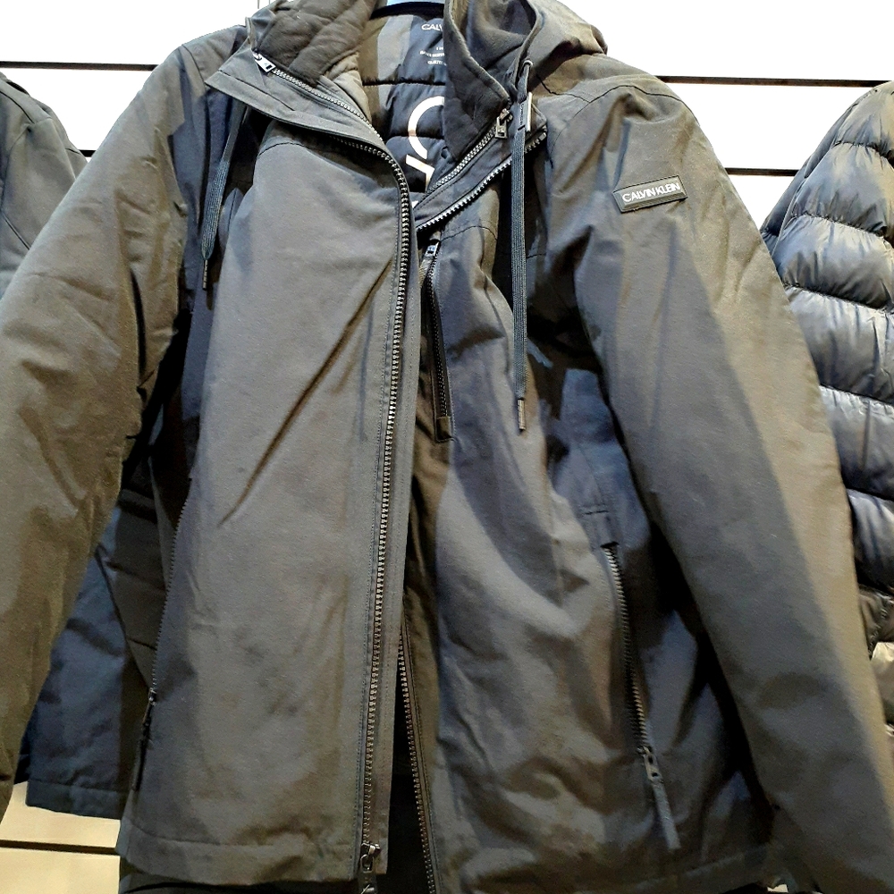 Men's Calvin Klein 3 in 1 W/S jacket size LARGE